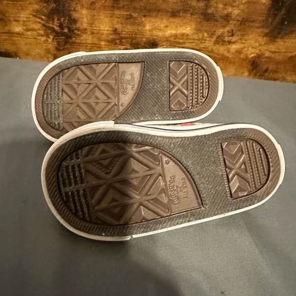 Kids converse - Picture 3 of 4